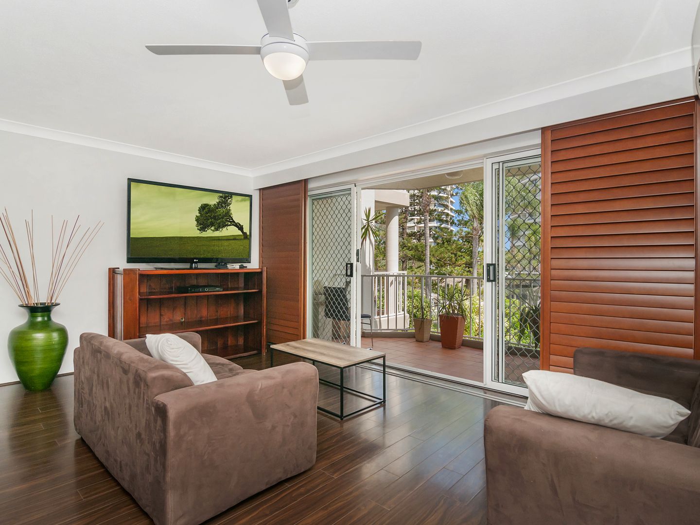 Unit 27/37 Bayview St, Runaway Bay QLD 4216 Domain