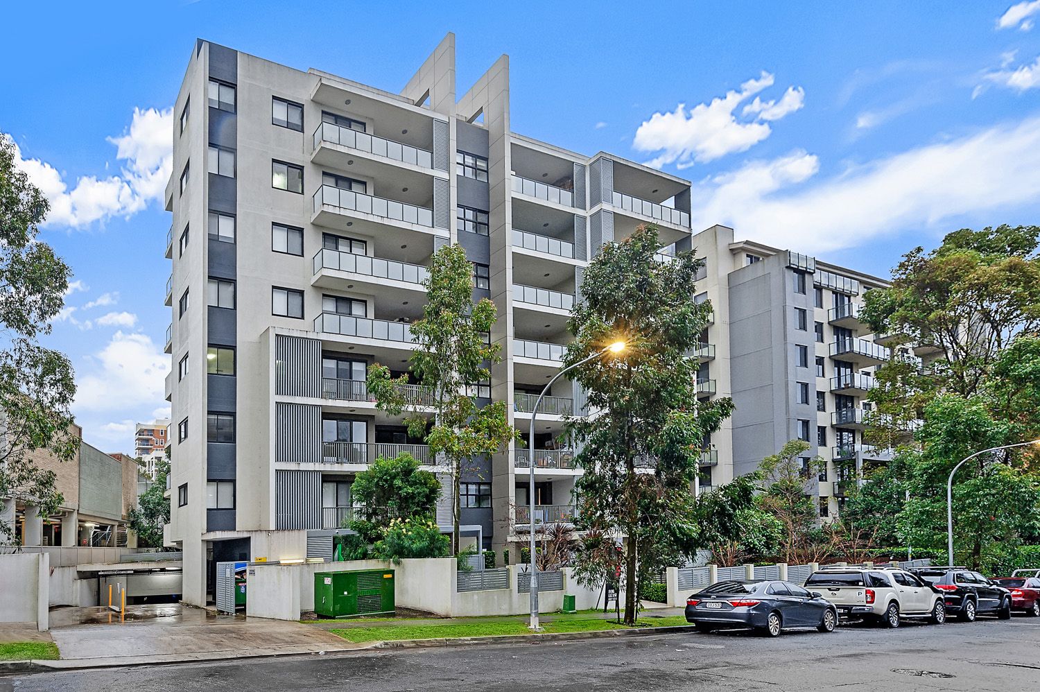 3 bedrooms Apartment / Unit / Flat in 31/5 Waitara Avenue WAITARA NSW, 2077