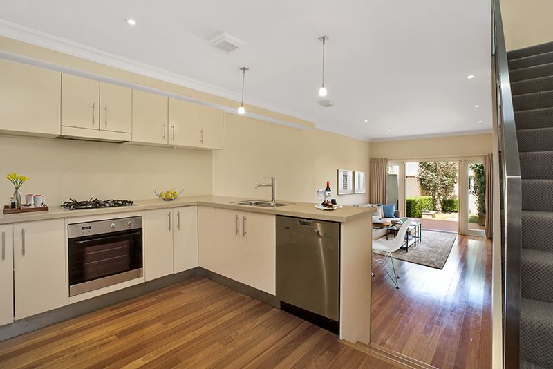 4 bedrooms House in 11A Hawken NEWTOWN NSW, 2042