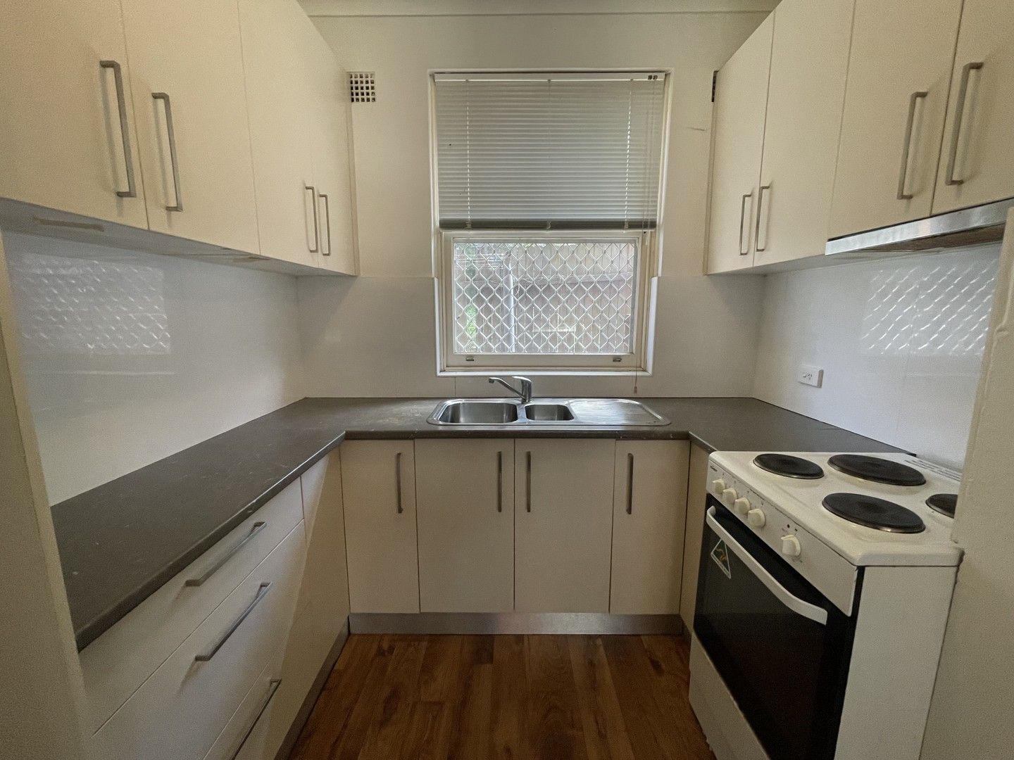 1 bedrooms Apartment / Unit / Flat in 14/43 Watkins Street ROCKDALE NSW, 2216