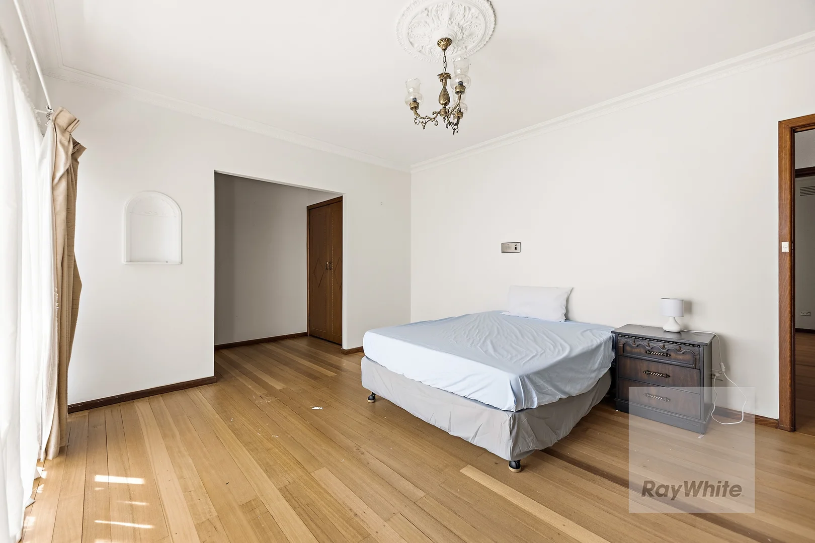 Additional image 8 of 16 Newton Crescent, Lalor VIC 3075