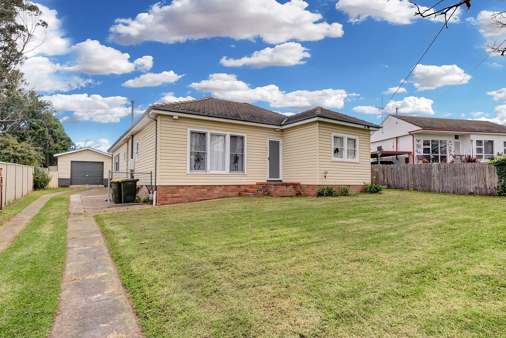 4 bedrooms House in 10A Newton St GOULBURN NSW, 2580