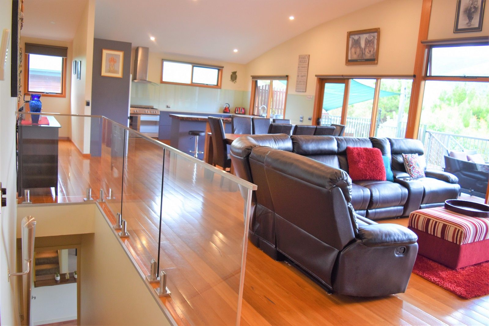 13 Summit View Crt, Merrijig VIC 3723, Image 2