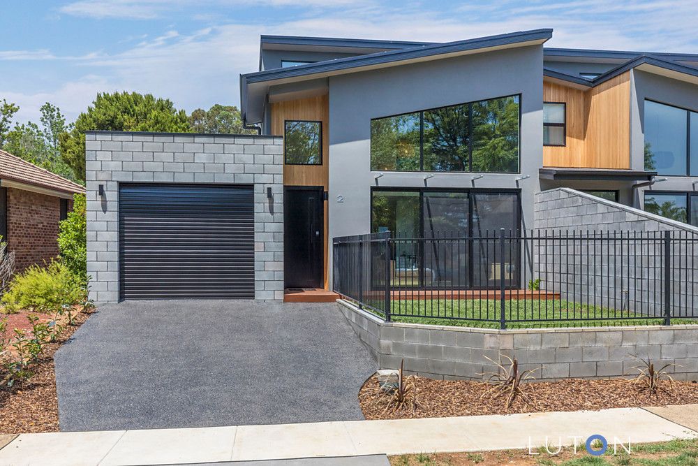 2/20 Narambi Street, Narrabundah ACT 2604, Image 1