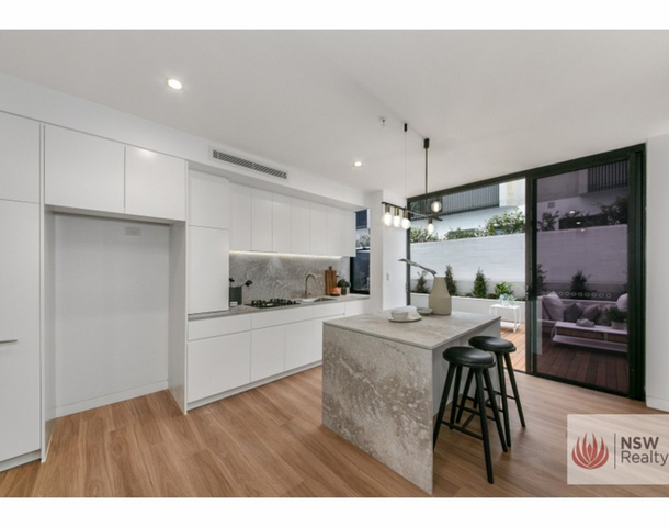 2/5 Llanfoyst Street, Randwick NSW 2031