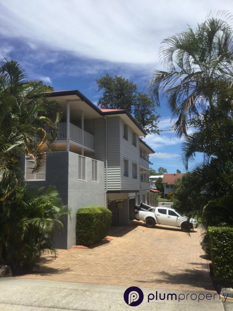 2 bedrooms Apartment / Unit / Flat in 2/57 Mitre Street ST LUCIA QLD, 4067