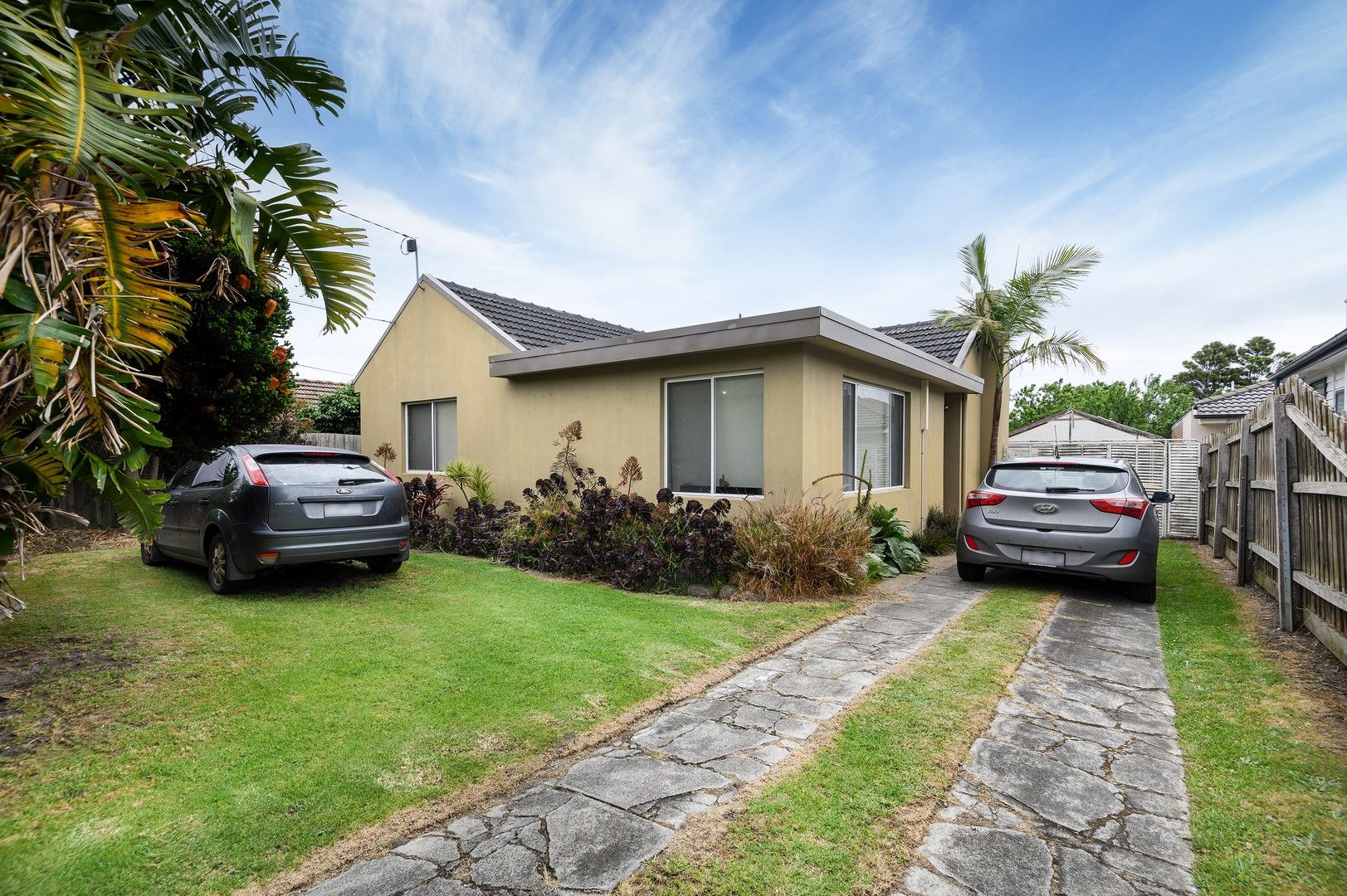 10 First Street, Clayton South VIC 3169 House For Rent 575 Domain