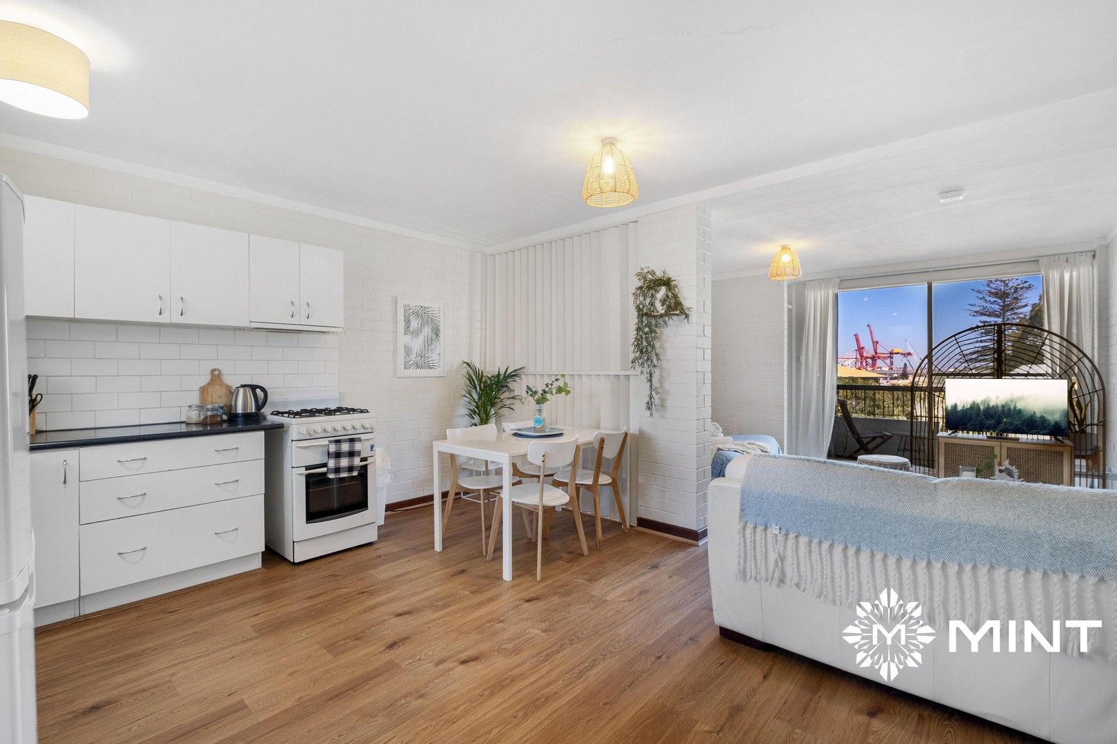 1 bedrooms Apartment / Unit / Flat in 14/21 Harvest Road NORTH FREMANTLE WA, 6159