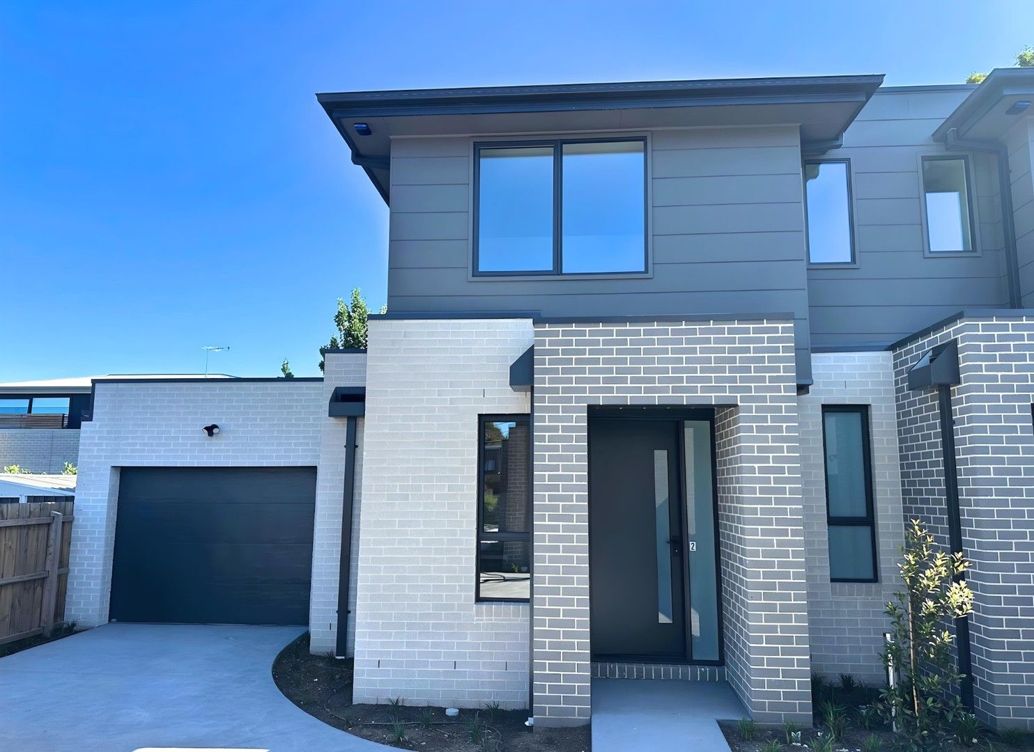 2 bedrooms Townhouse in 2/2 Churchill Street HEIDELBERG HEIGHTS VIC, 3081