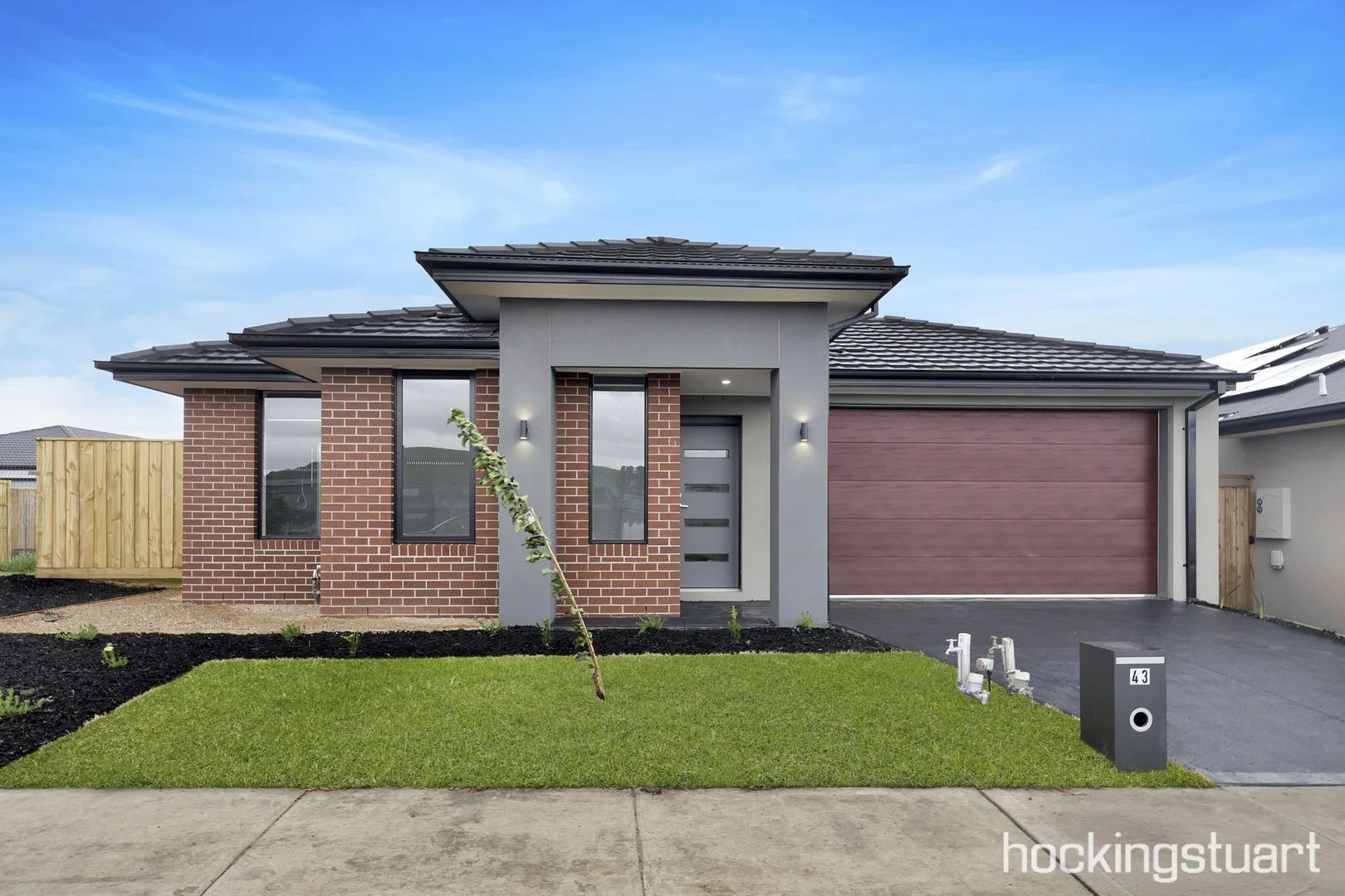 43 Batehaven Crescent, Donnybrook VIC 3064