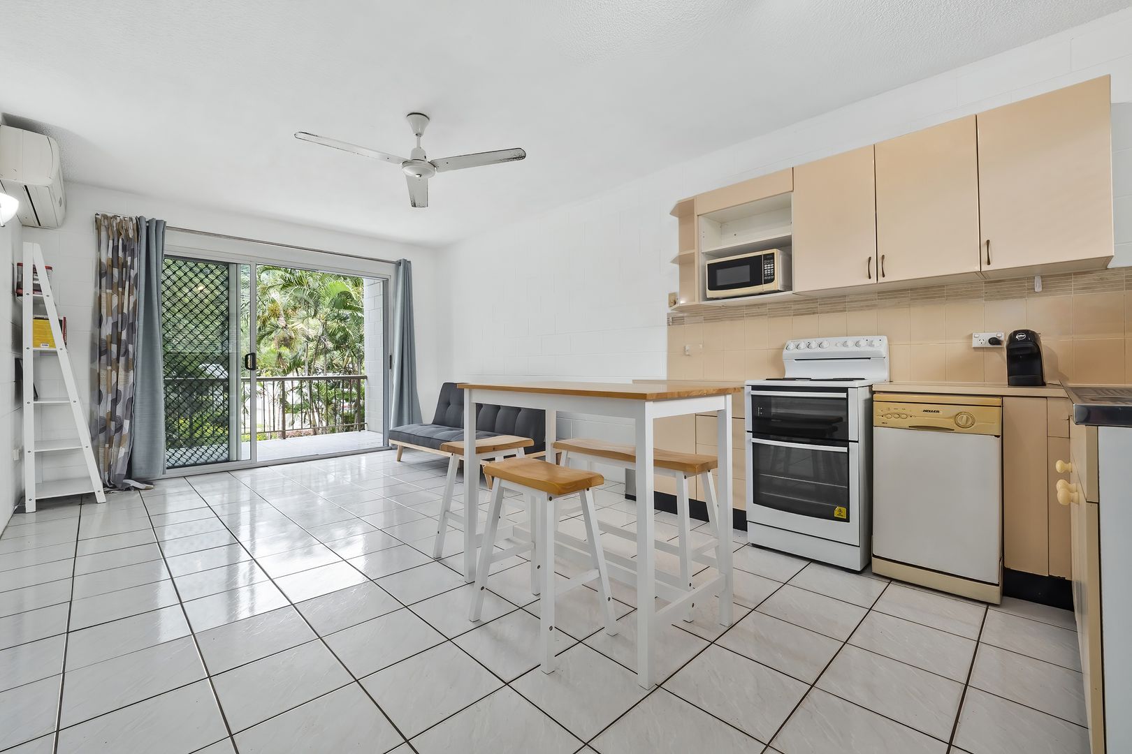 11/63-65 Moore Street, Trinity Beach QLD 4879, Image 1