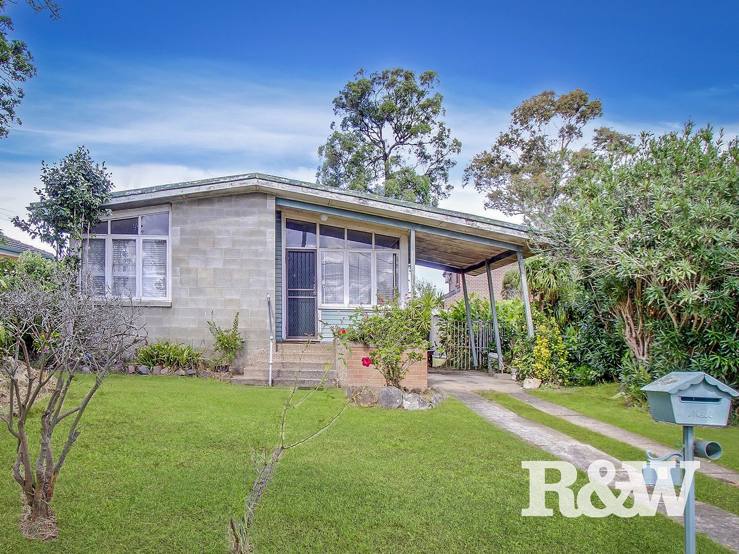 9 Bracknell Road, Canley Heights NSW 2166, Image 1