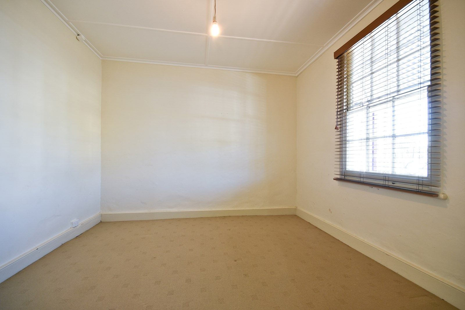 4 Mitchell Street, Dubbo NSW 2830, Image 2