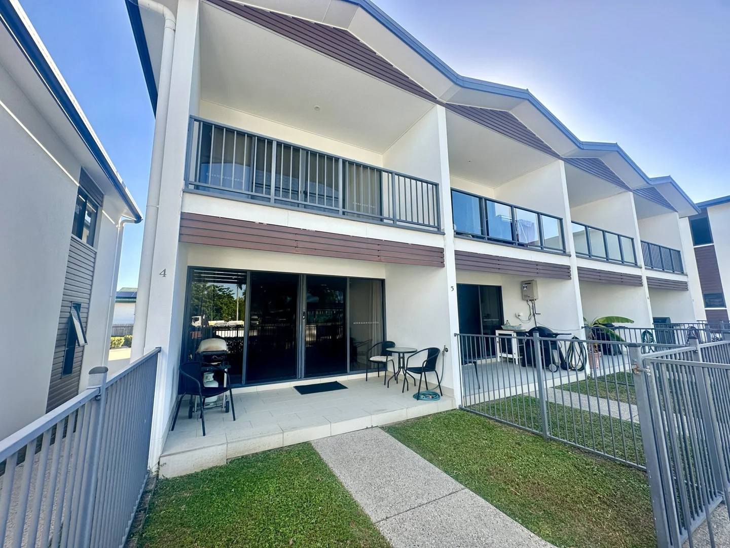 Primary image of 4/74a Powell Street, Bowen QLD 4805