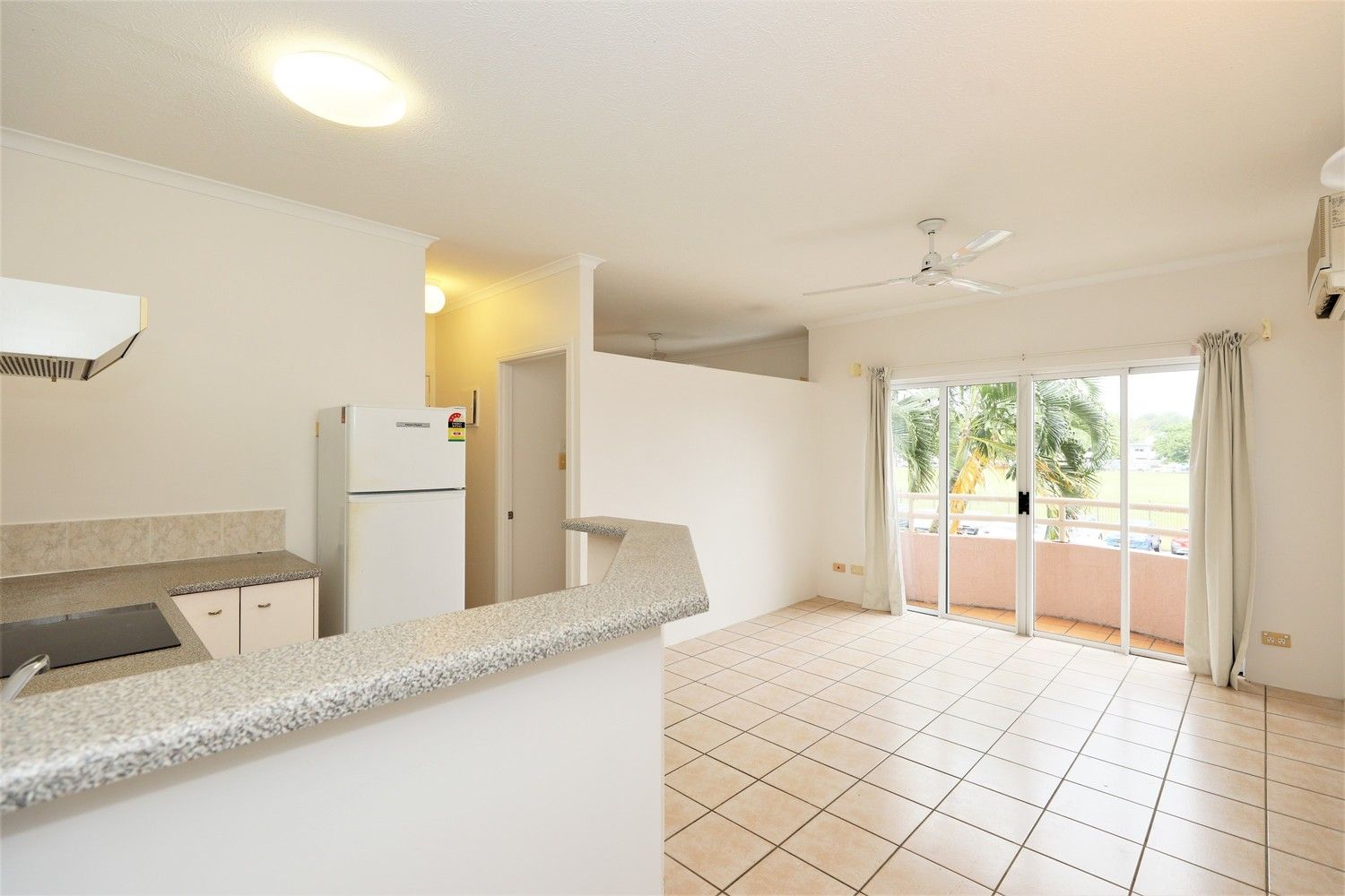 1 bedrooms Apartment / Unit / Flat in 7/262 Grafton Street CAIRNS NORTH QLD, 4870