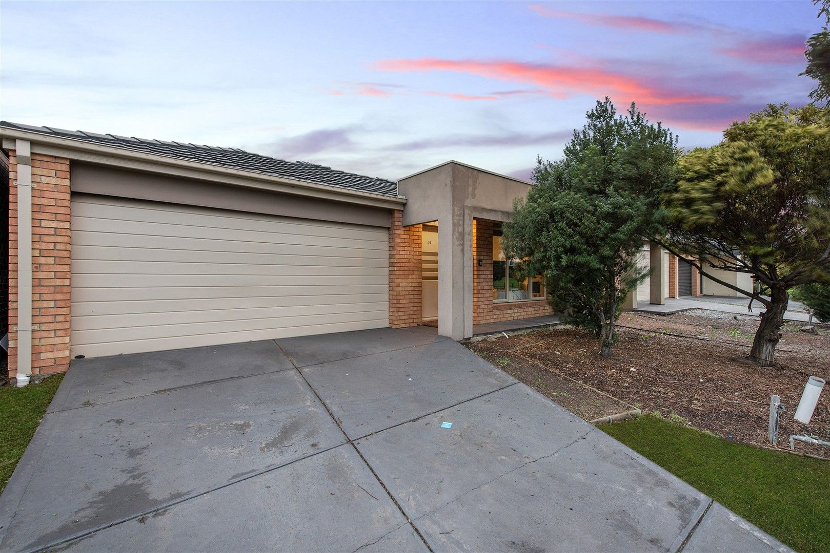 4 bedrooms House in 58 Hatchlands Drive DEER PARK VIC, 3023