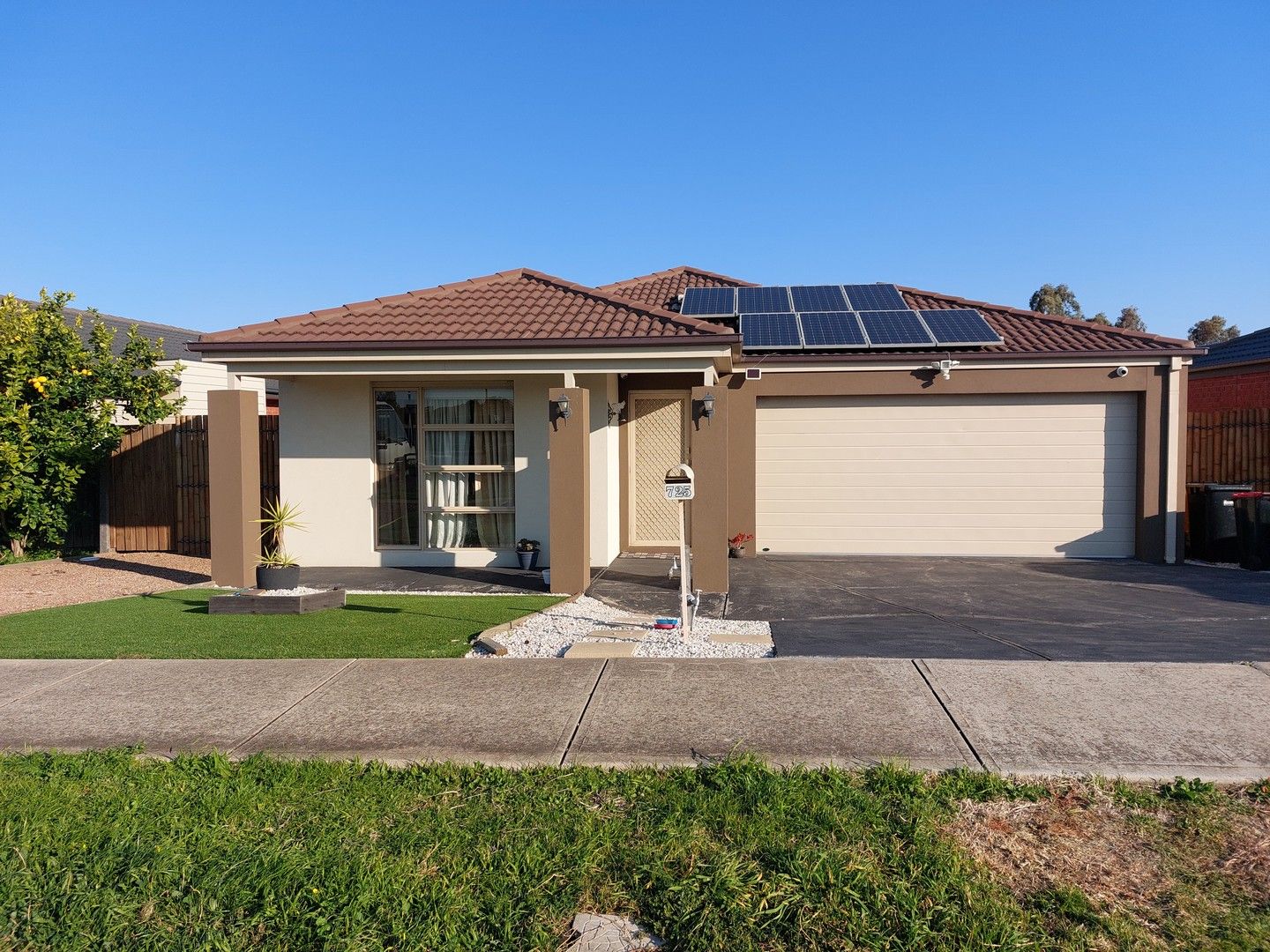 4 bedrooms House in 725 High street MELTON WEST VIC, 3337