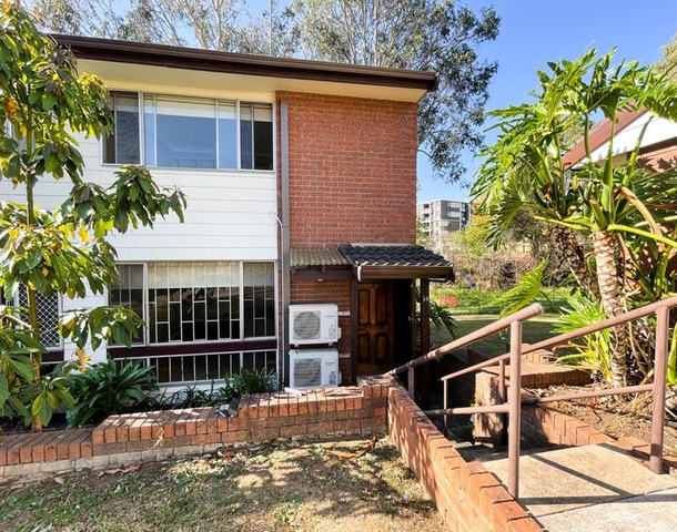 14/18 Westmoreland Road, Minto NSW 2566