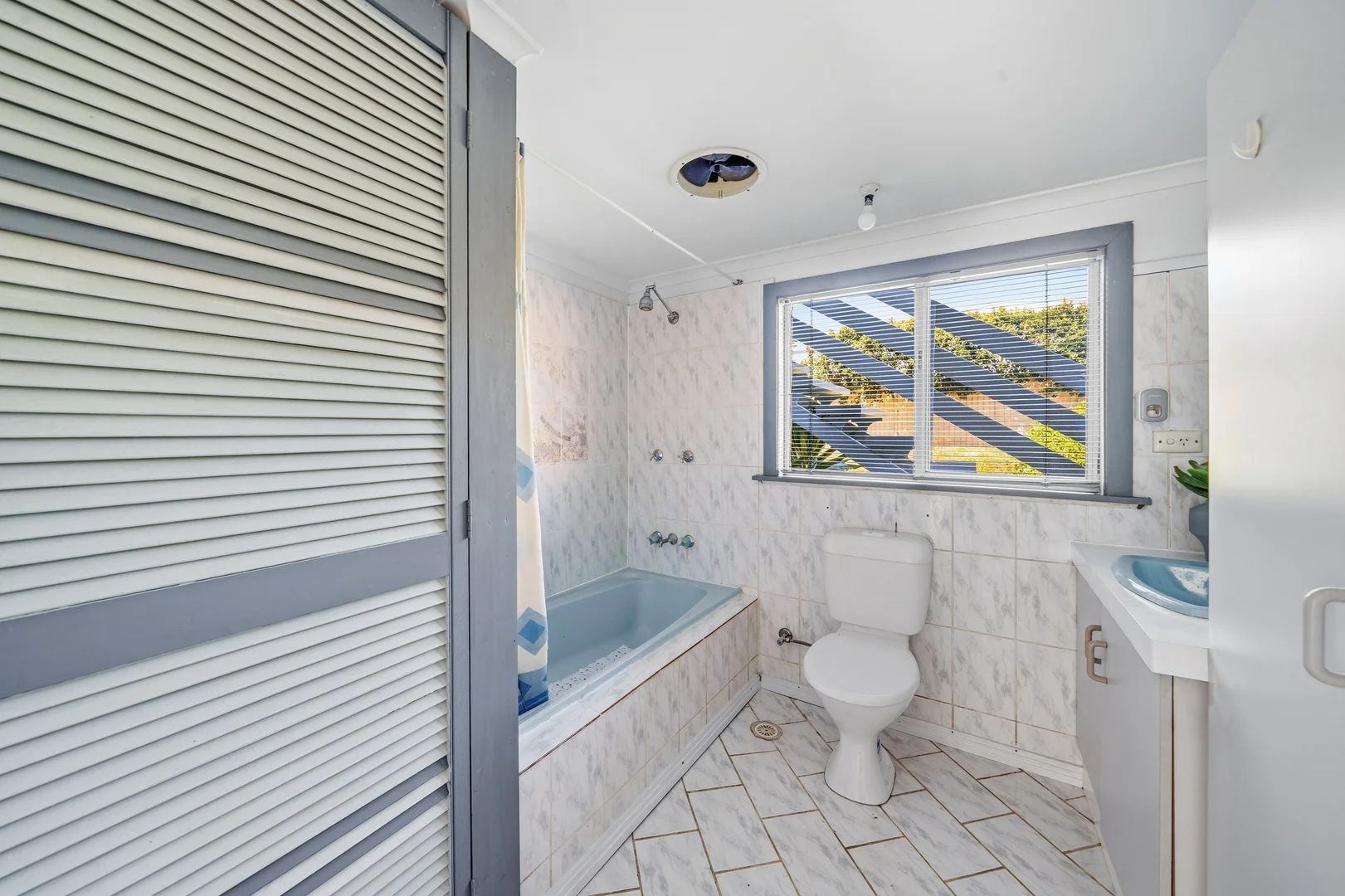 Additional image 11 of 18 Mentone Avenue, Bundall QLD 4217