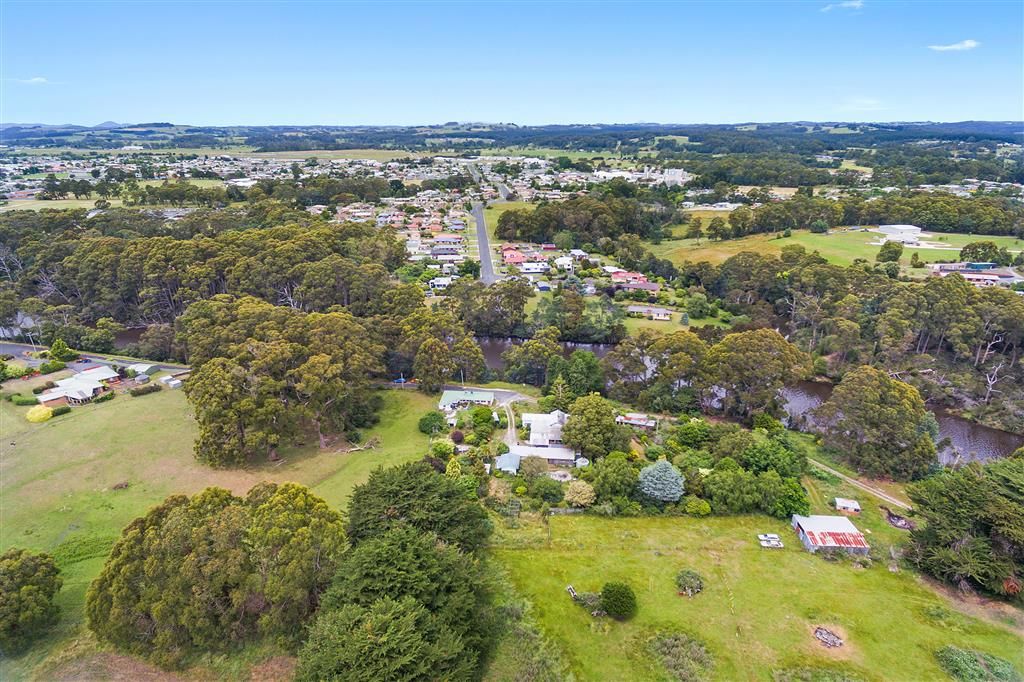 84 River Road, Wynyard TAS 7325, Image 2