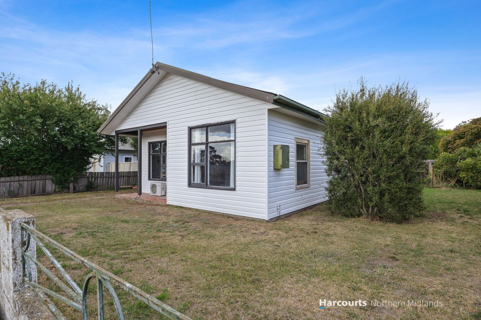 27 Bedford Street South, Campbell Town TAS 7210 Domain