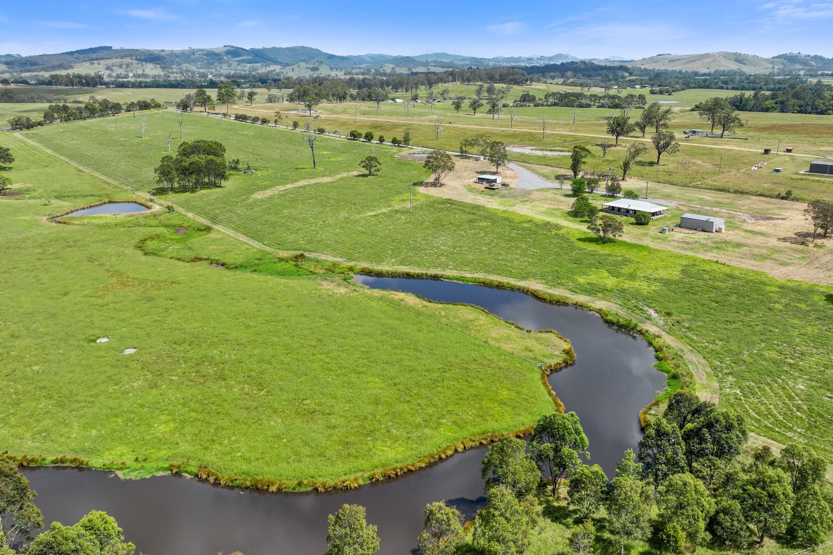 4004 Clarence Town Road, Brookfield Property History & Address