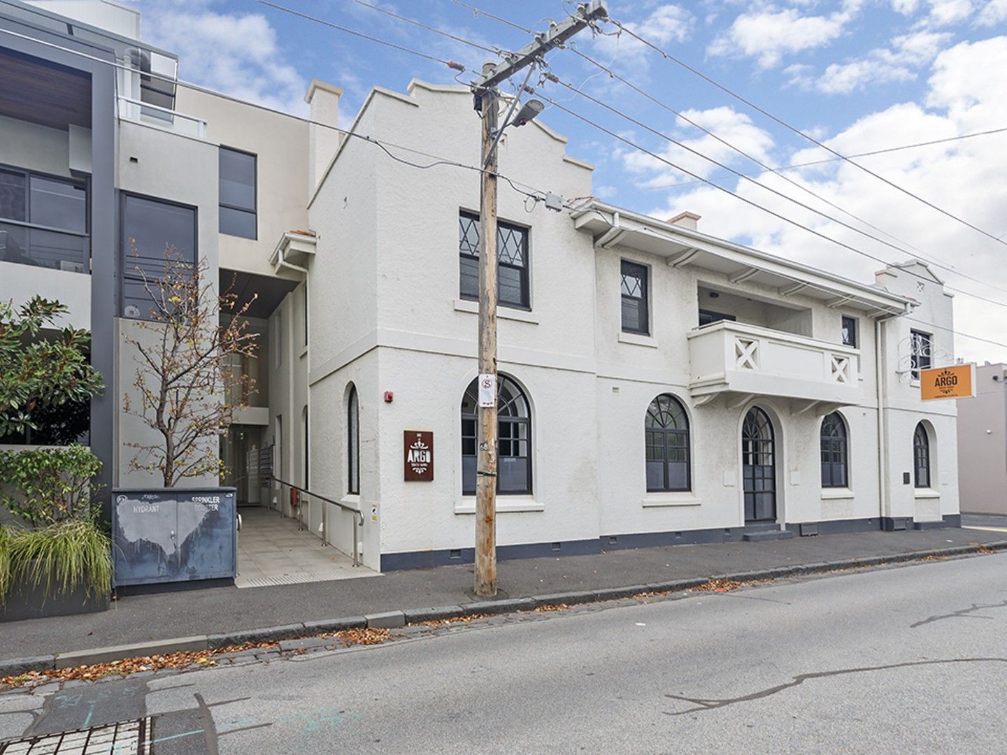 2 bedrooms Apartment / Unit / Flat in 207/68 Argo Street SOUTH YARRA VIC, 3141