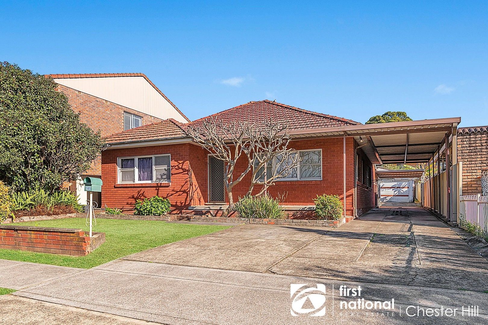 6 bedrooms House in 105 Bent Street CHESTER HILL NSW, 2162