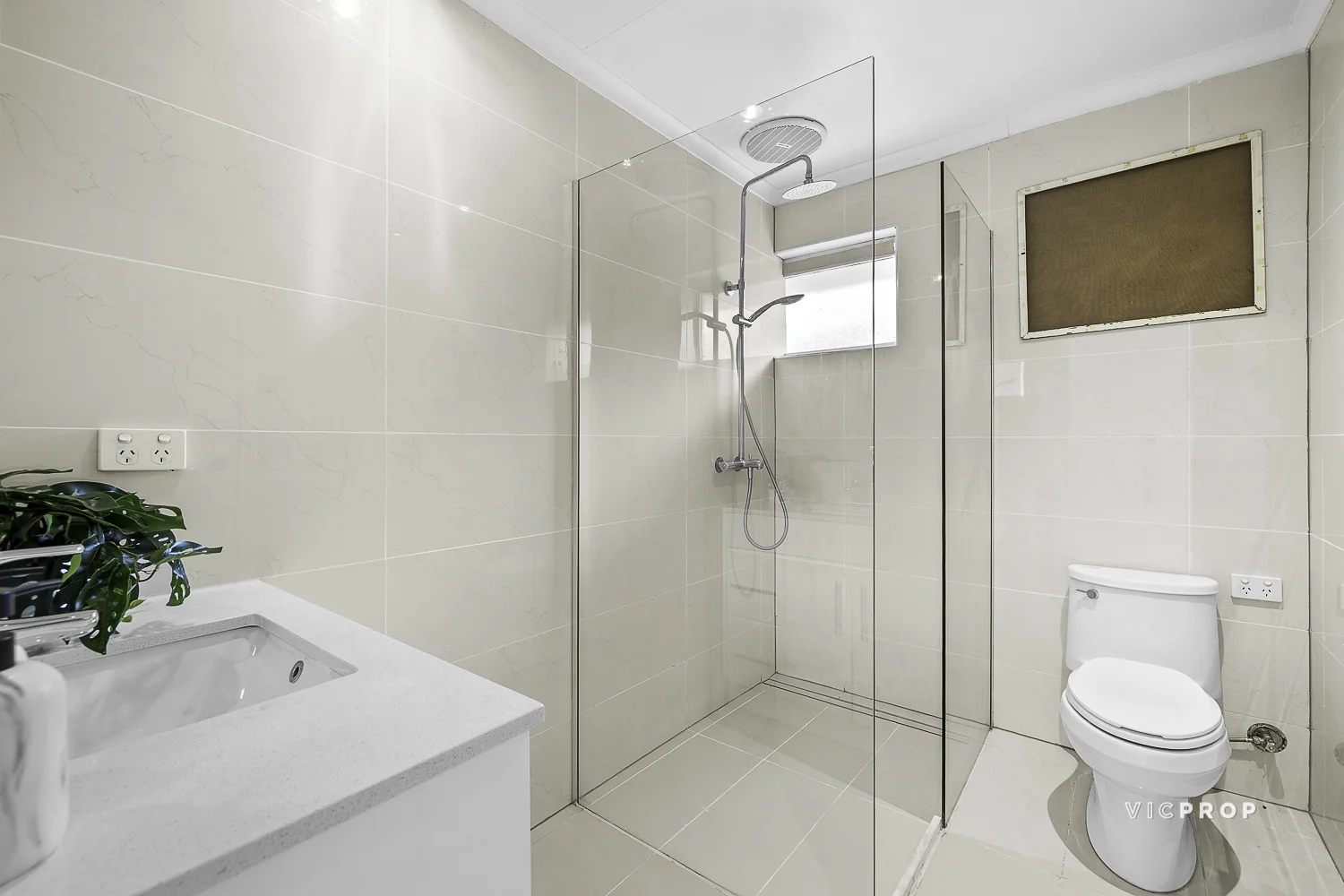 Additional image 7 of 9 Saxon Street, Doncaster VIC 3108