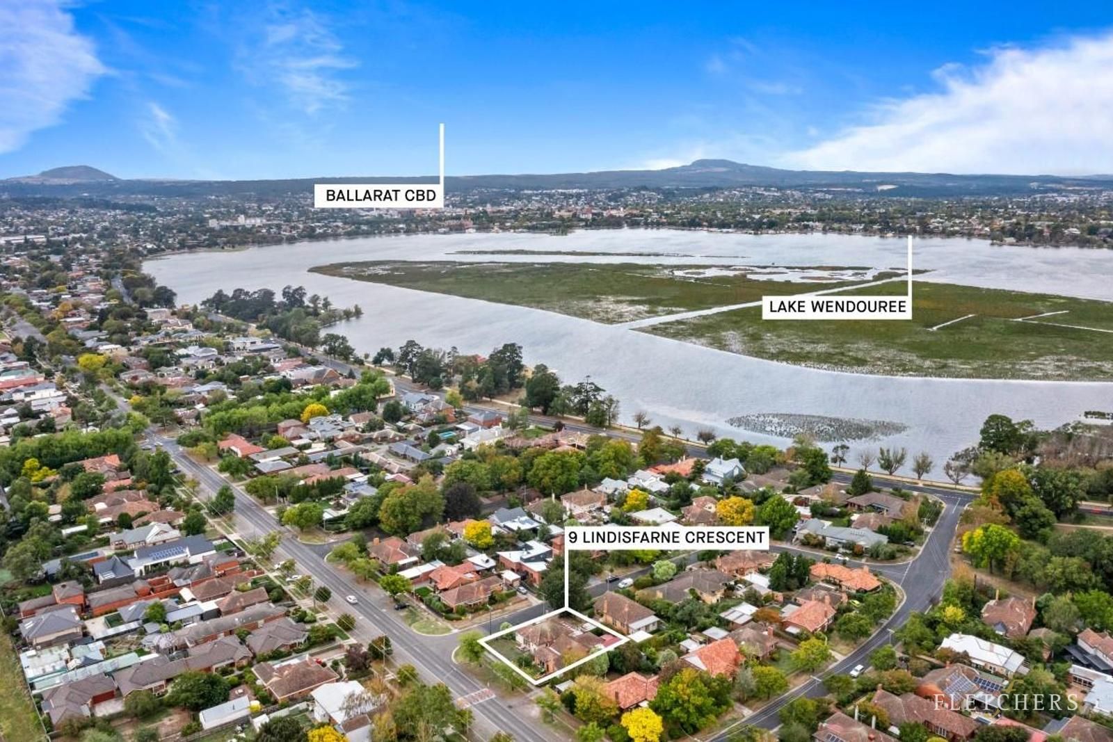 9 Lindisfarne Crescent, Lake Wendouree VIC 3350, Image 1