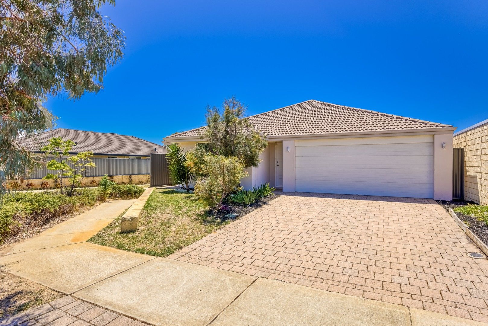 4 bedrooms House in 68 Borough Road BALDIVIS WA, 6171