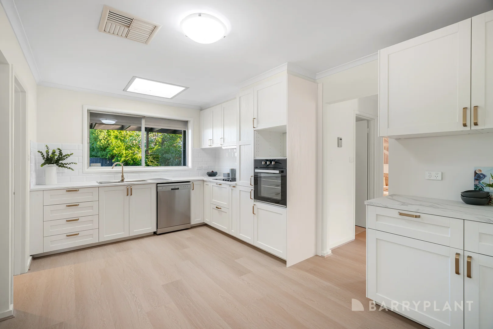 Additional image 4 of 52 Bursaria Avenue, Ferntree Gully VIC 3156
