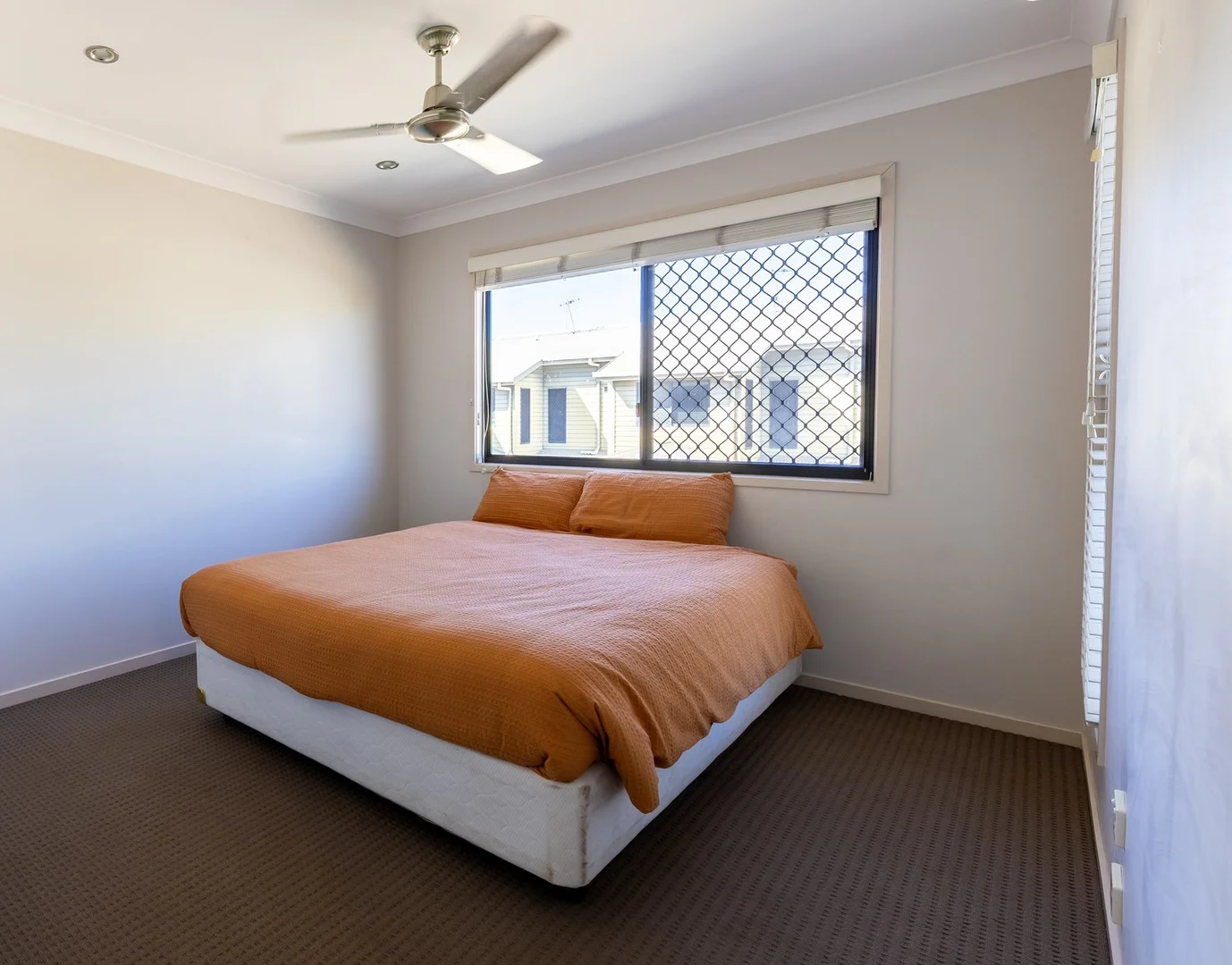 Additional image 12 of 6/8-10 LAMBERT Drive, Moranbah QLD 4744