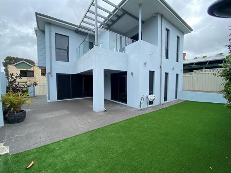 3 bedrooms House in 1/68 Emmerson Street NORTH PERTH WA, 6006