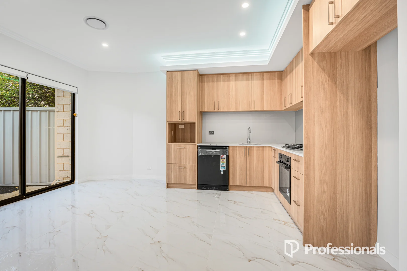 Additional image 8 of 35D Markham Way, Balga WA 6061