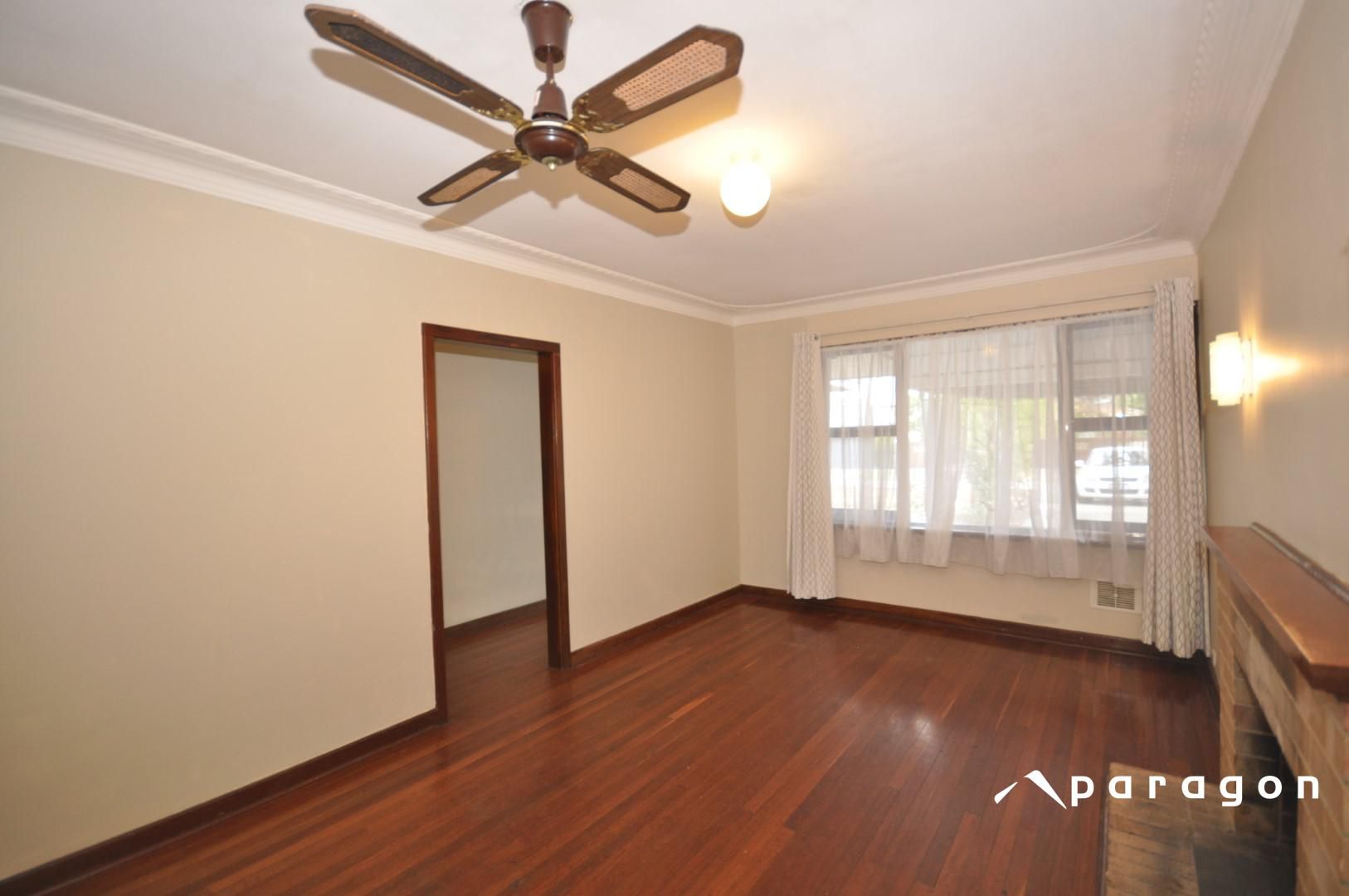 3 bedrooms House in 144 Coogee Street MOUNT HAWTHORN WA, 6016