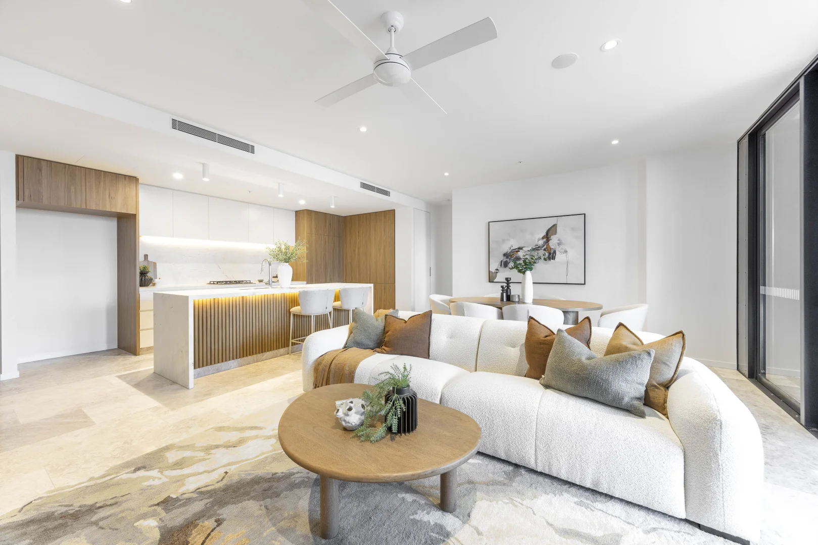 Additional image 8 of 26 - 28 Alexandra Avenue, Mermaid Beach QLD 4218