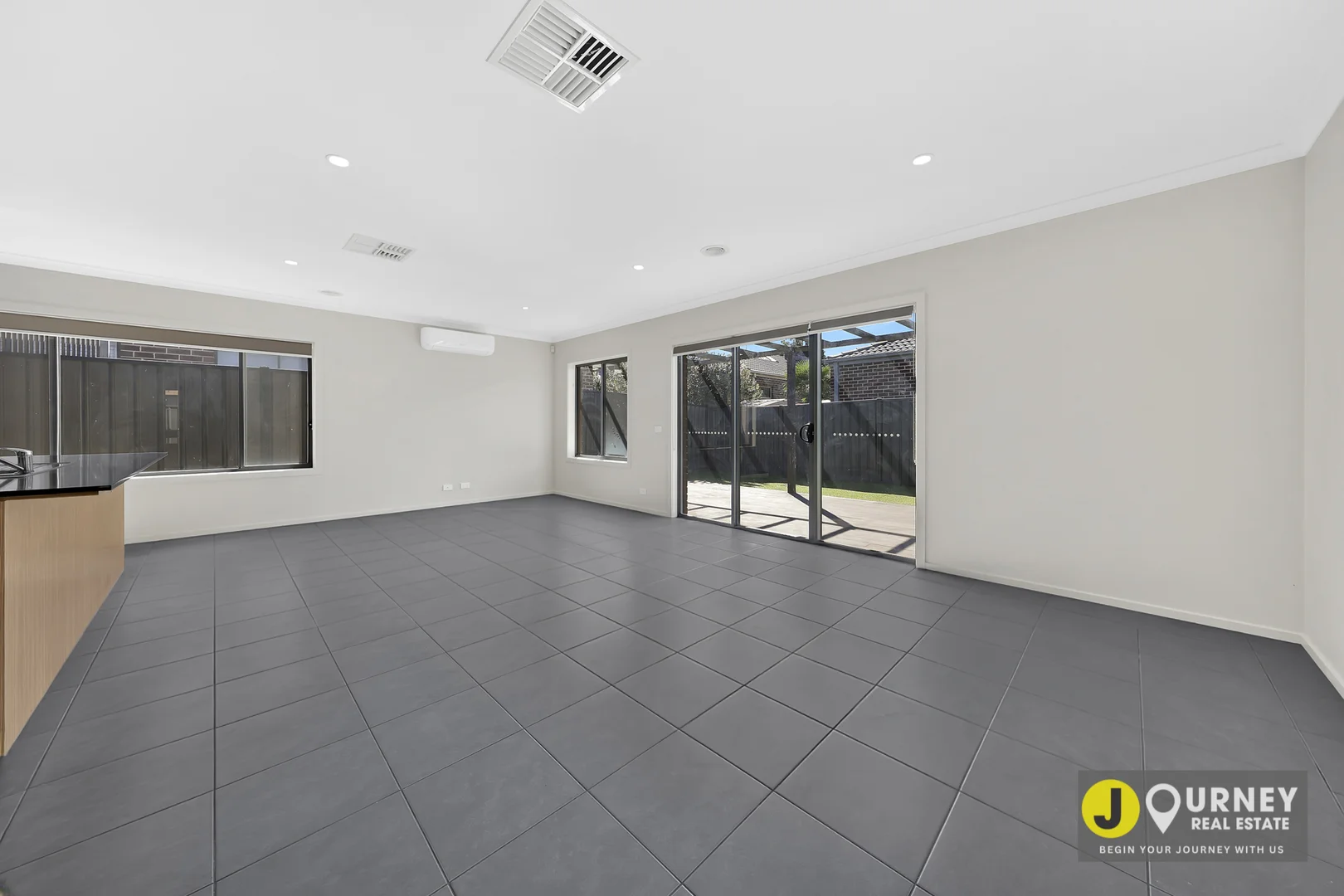 Additional image 5 of 30 Gallantry Avenue, Craigieburn VIC 3064