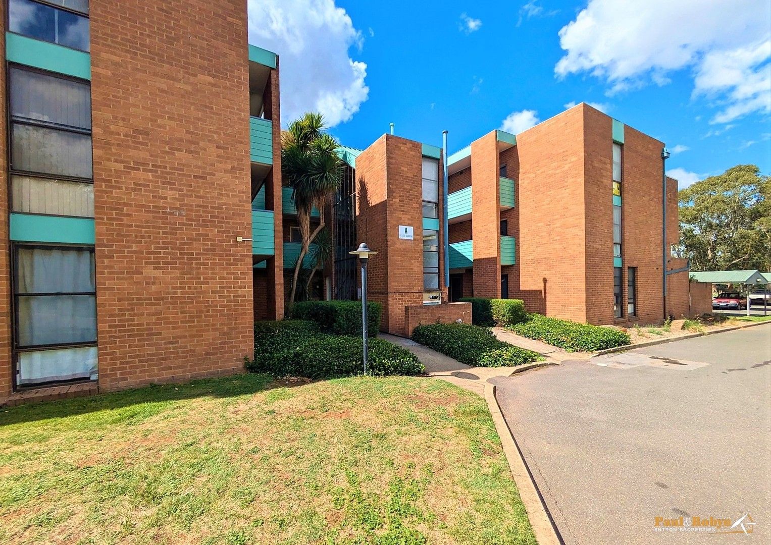 1 bedrooms Apartment / Unit / Flat in 9a/62 Wattle Street LYNEHAM ACT, 2602