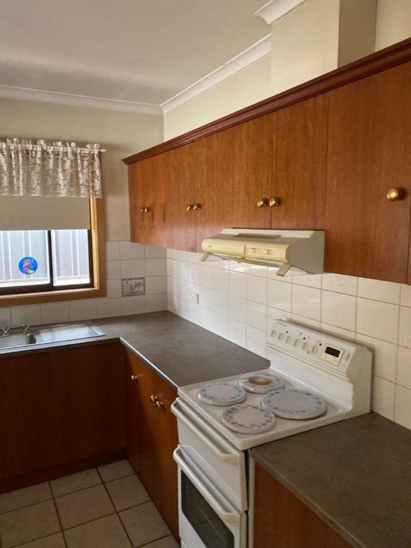 1/3 Mary Starr Drive, Waikerie SA 5330 Apartment For Rent 300 Domain