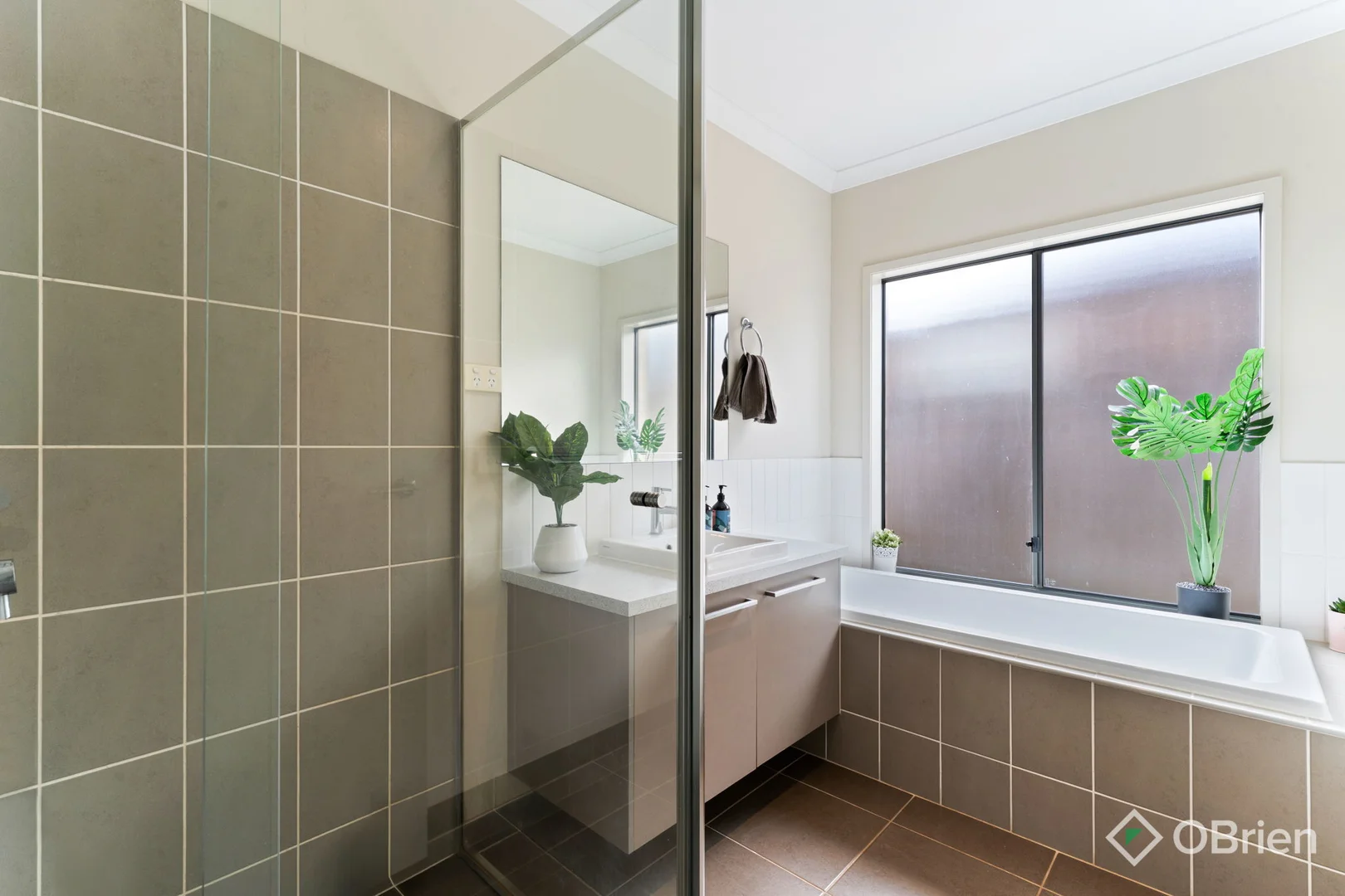 Additional image 9 of 4 Bernly Boulevard, Berwick VIC 3806