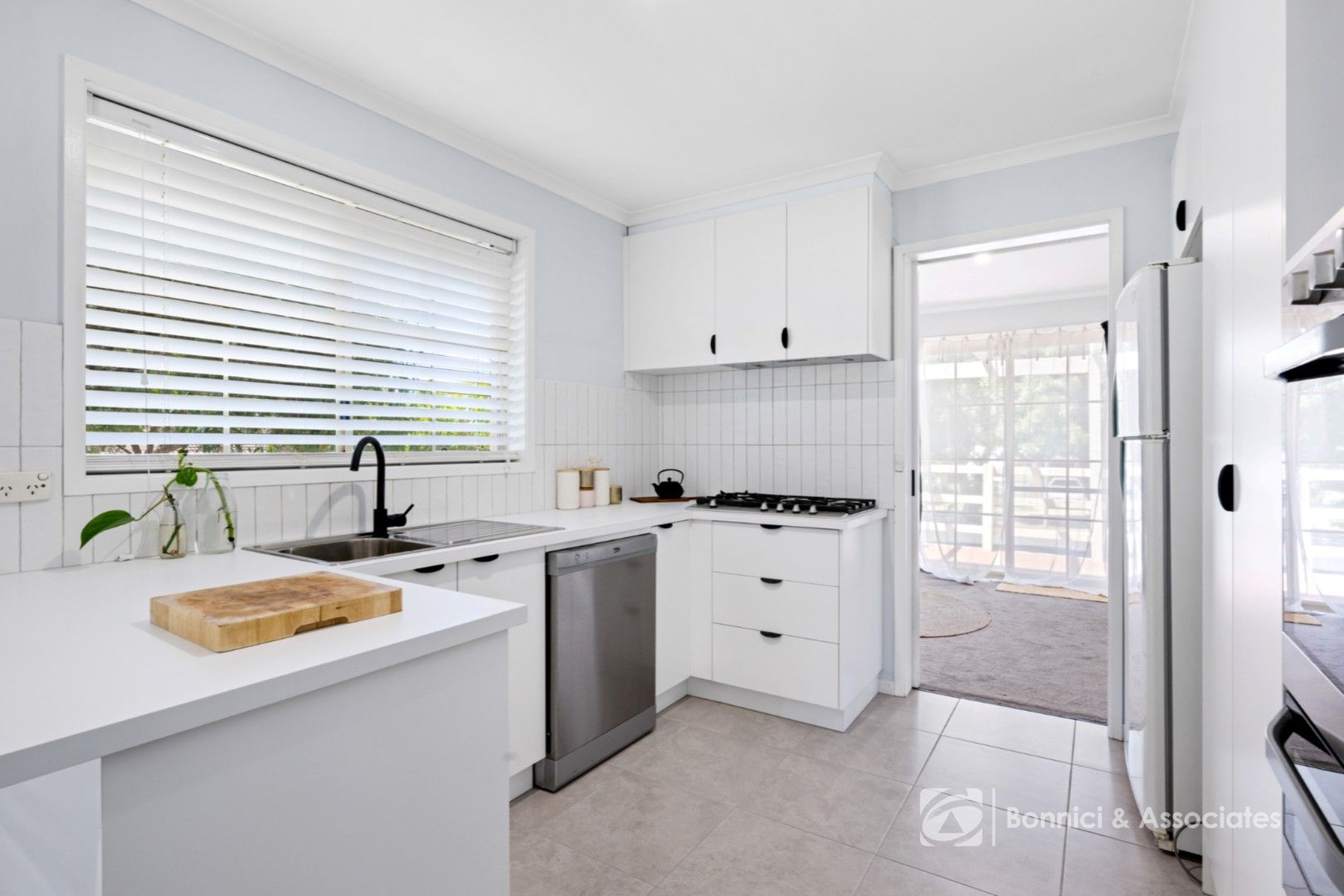 3 bedrooms House in 36 McEwen Crescent WEST WODONGA VIC, 3690