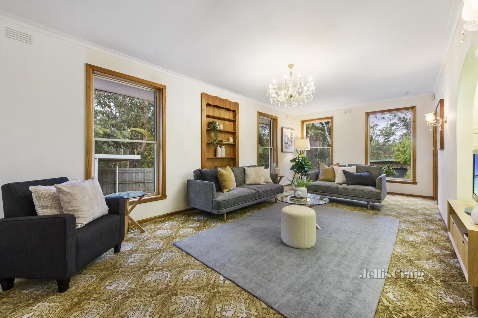 2 Warnes Road, Mitcham VIC 3132, Image 2