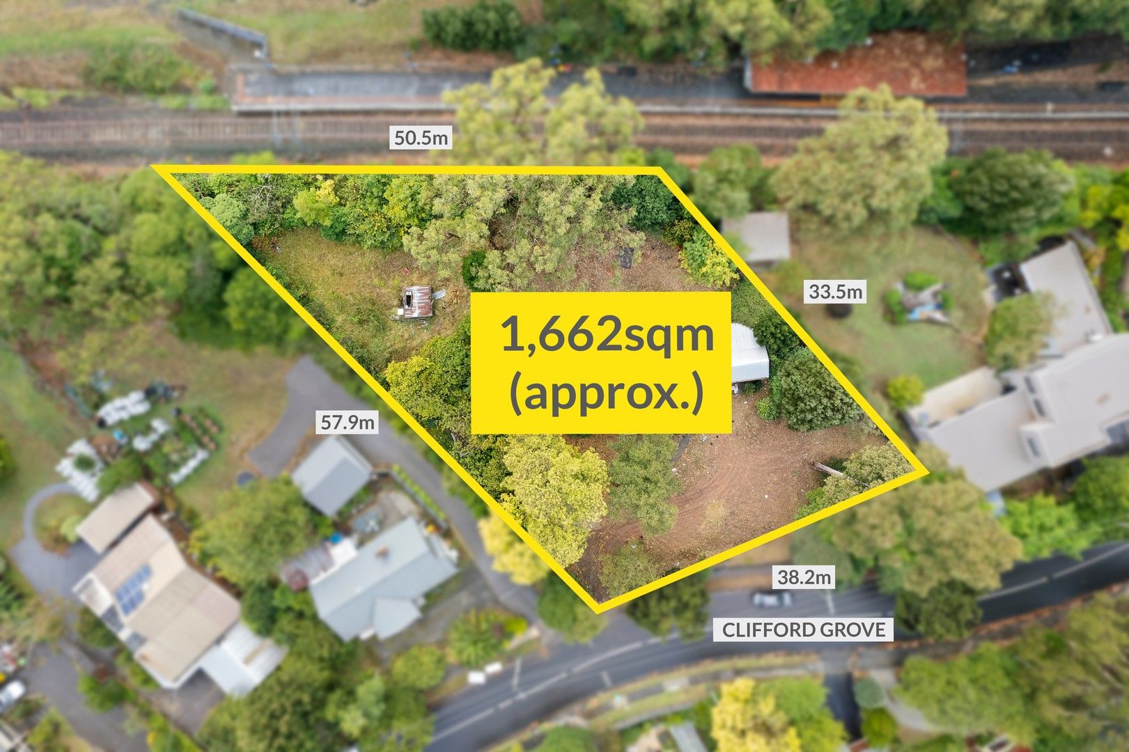 3 bedrooms House in 13-15 Clifford Grove TECOMA VIC, 3160