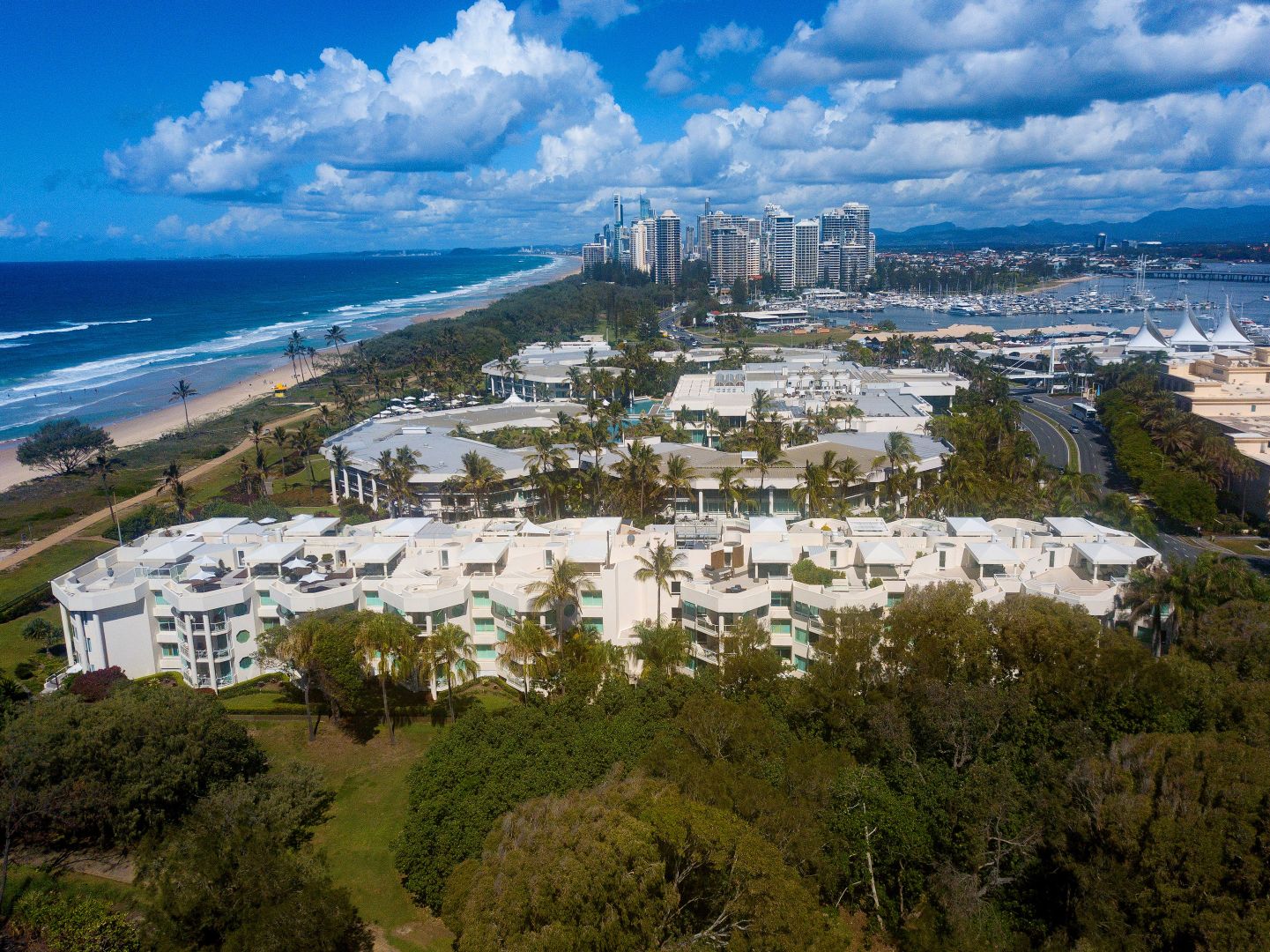 V26/135 Seaworld Drive, Main Beach QLD 4217, Image 2