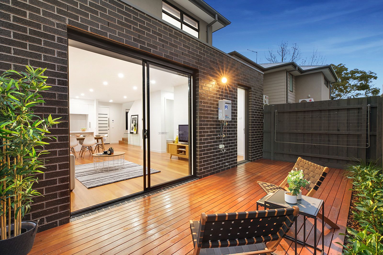 2/22 Porter Road, Heidelberg Heights VIC 3081, Image 2