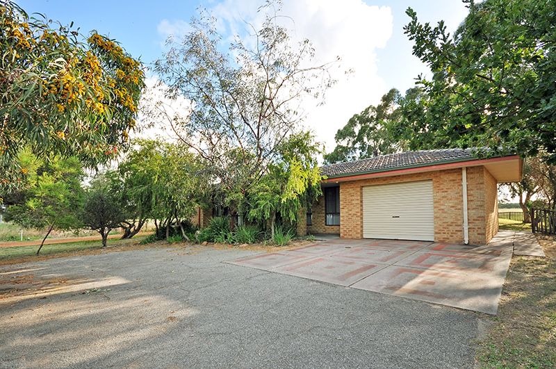 835 Great Northern Highway, Herne Hill WA 6056, Image 0