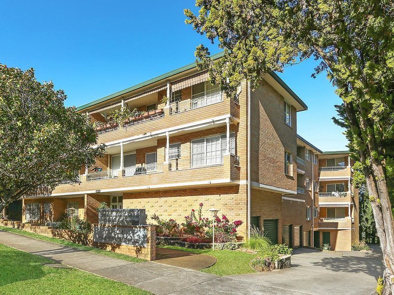 13/10-14 Hampton Court Road, Carlton NSW 2218, Image 0