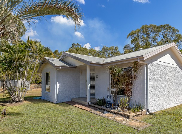 5 Rhyl Court, Mount Low QLD 4818