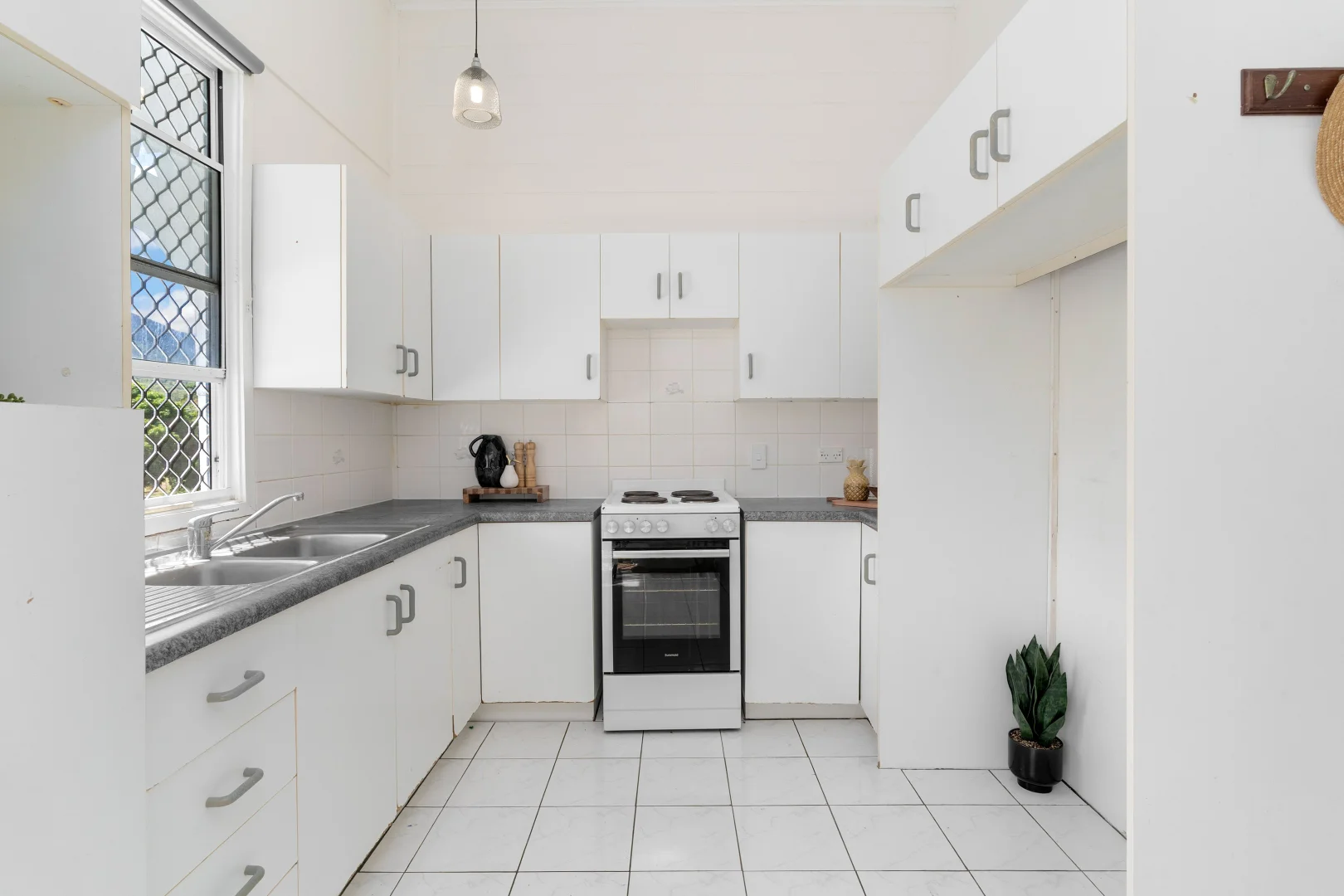 Additional image 6 of 90 Harbourne Street, Koongal QLD 4701